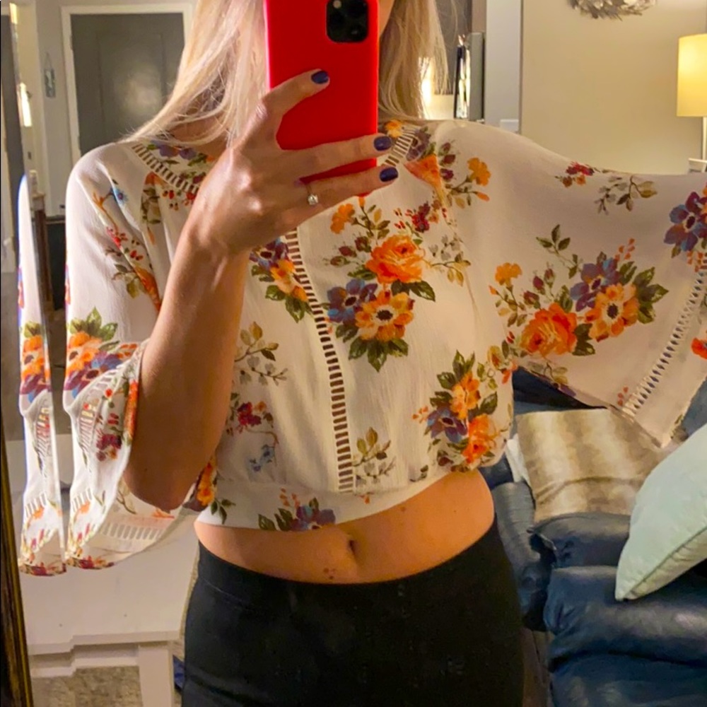 🆕Open back blouse (new w/ tags)